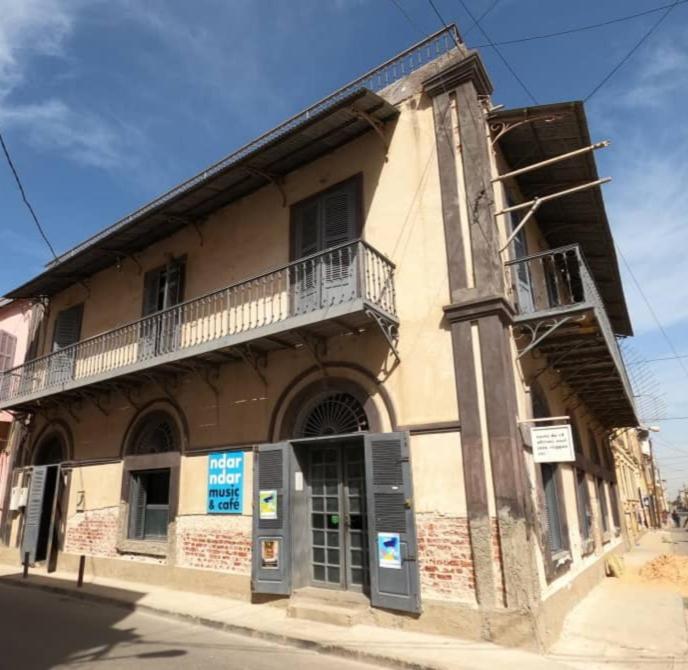 Ndar Ndar House Hotel Saint-Louis Exterior photo